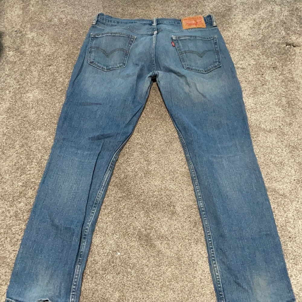 Levi’s pants